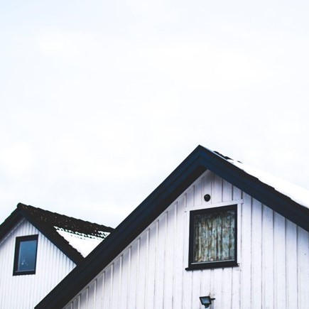 Maximizing Home Energy Efficiency with Spray Foam Insulation in Ontario: A Comprehensive Guide for 2024